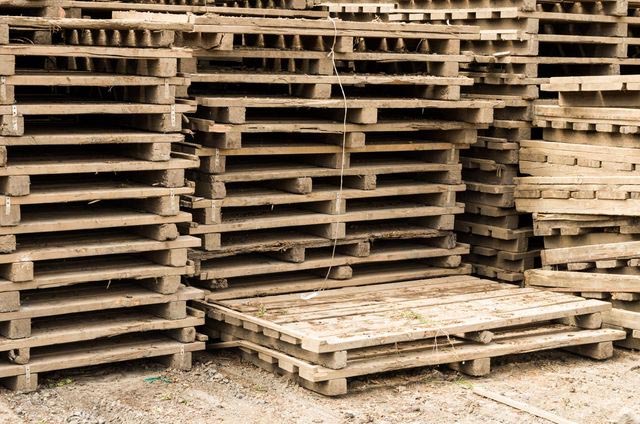 Recycle your used pallets